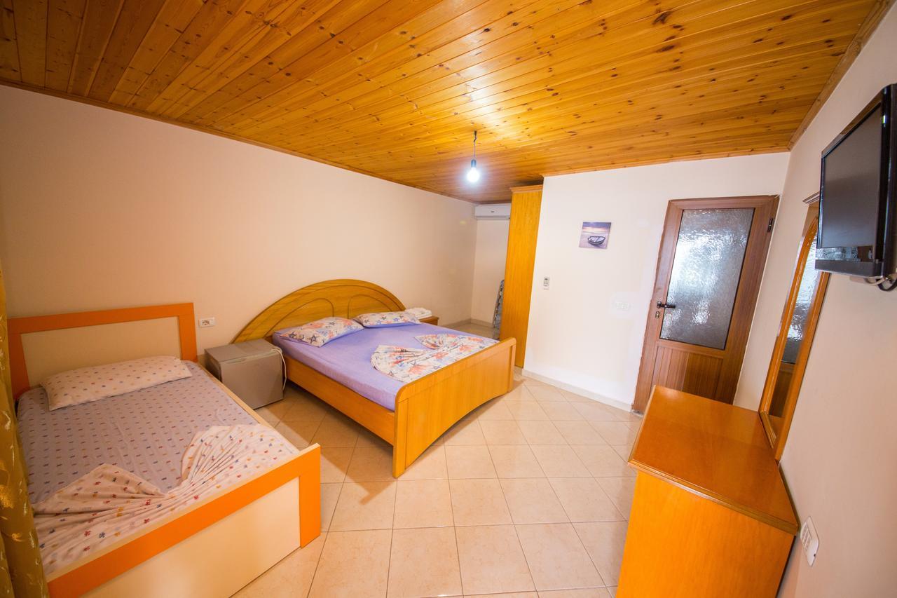 Isi Rooms Vlorë Buitenkant foto