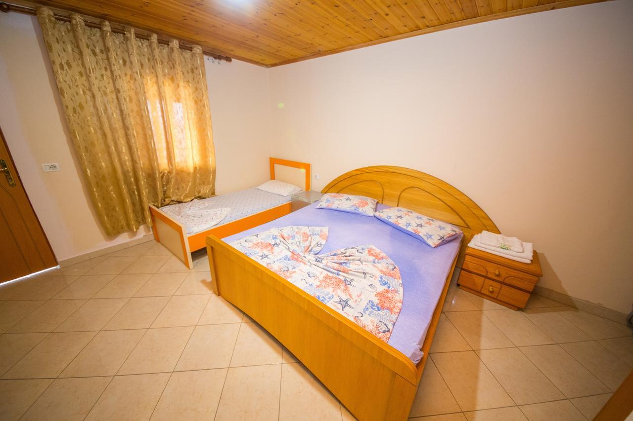Isi Rooms Vlorë Kamer foto