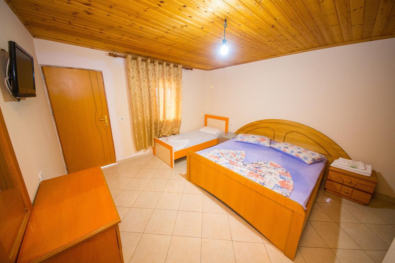 Isi Rooms Vlorë Buitenkant foto