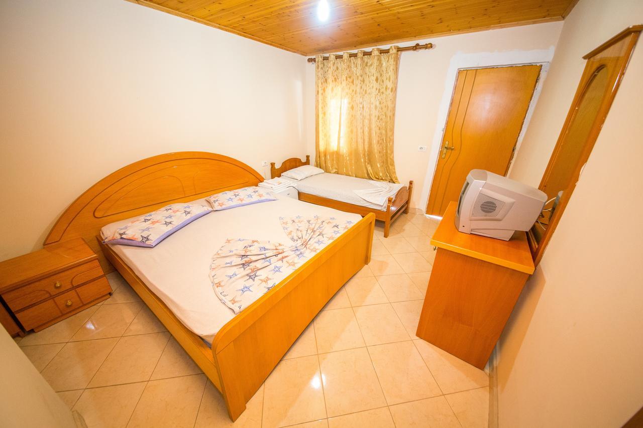 Isi Rooms Vlorë Buitenkant foto